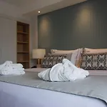 Hotell Vip Executive Do Marques 4*