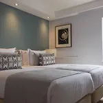 Vip Executive Do Marques Hotell 4*