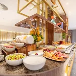 Vip Executive Do Marques Hotell 4*