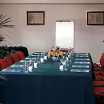 Vip Executive Do Marques Hotell 4*